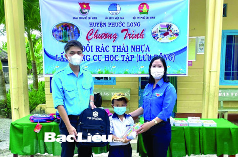Tiếp sức năm học mới cho thanh thiếu nhi vùng sâu
