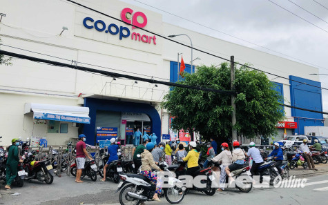 Phạt 5 triệu đồng cô gái trẻ tung tin bịa đặt gây hoang mang cho người dân