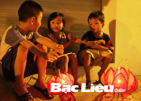 Những mùa trăng êm đềm