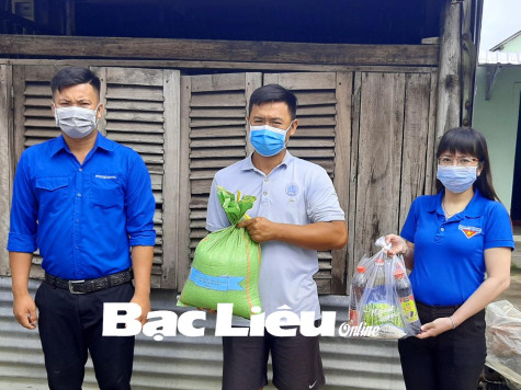 Sau nới lỏng giãn cách xã hội:​ Bạn trẻ chật vật tìm việc làm