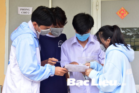 Trượt đại học dù điểm cao - bạn trẻ chọn hướng đi nào?