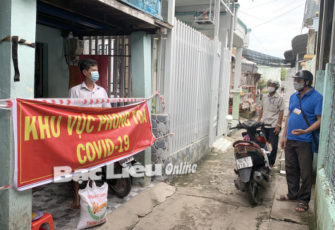 Người đã tiêm đủ 2 liều vắc-xin về từ vùng dịch có thể được cách ly tại nhà