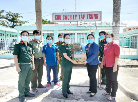 Chung tay, góp sức đẩy lùi dịch COVID-19