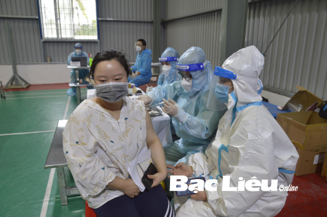 Triển khai tiêm vắc-xin Vero Cell cho các đối tượng ưu tiên
