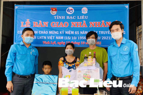 Tuổi trẻ Bạc Liêu thi đua học và làm theo Bác