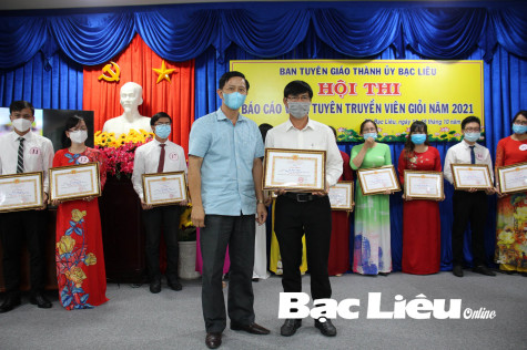 TP. Bạc Liêu và huyện Vĩnh Lợi bế mạc hội thi báo cáo viên, tuyên truyền viên giỏi năm 2021