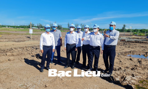Phó Chủ tịch Thường trực UBND tỉnh - Lê Tấn Cận: Tạo điều kiện thuận lợi để doanh nghiệp phục hồi sản xuất