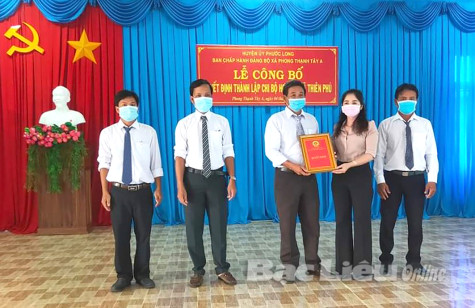 Phát triển đảng viên mới năm 2021: Đảm bảo lượng đi cùng chất