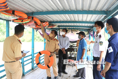 Chủ động phòng ngừa tai nạn đường thủy trong mùa mưa bão