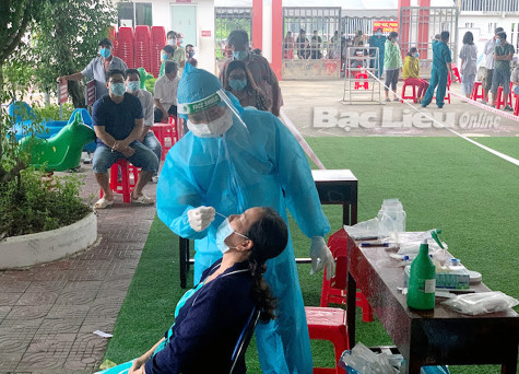 Thêm 41 bệnh nhân COVID-19 xuất viện, ghi nhận 157 trường hợp dương tính trong cộng đồng