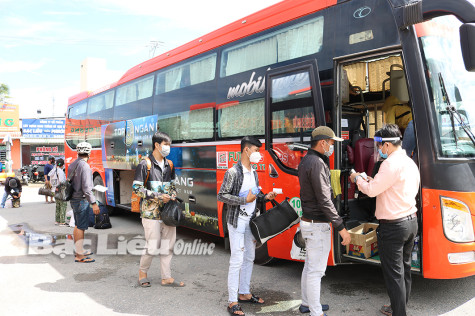 Ấm lòng những chuyến xe 0 đồng