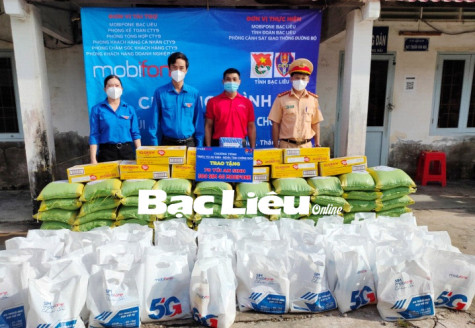 Trao 500 túi an sinh cho người có hoàn cảnh khó khăn