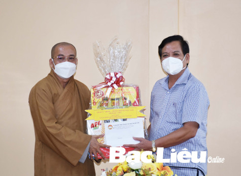 Tỉnh ủy, HĐND, UBND, Ủy ban MTTQ Việt Nam tỉnh: Thăm, chúc mừng GHPG Bạc Liêu nhân đại lễ 40 năm thành lập GHPG Việt Nam