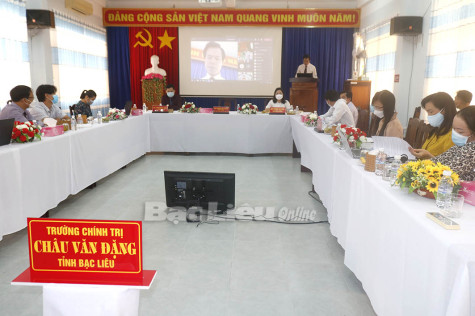 Hội thảo Xây dựng đội ngũ cán bộ, giảng viên đáp ứng yêu cầu trường chính trị chuẩn
