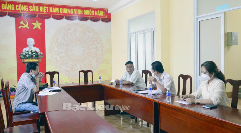 Kiểm tra công tác phòng, chống dịch bệnh COVID-19 tại xã Vĩnh Mỹ A