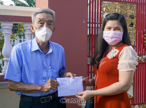 Bạn đọc hỗ trợ hoàn cảnh bà Nguyễn Thị Tám hơn 11 triệu đồng