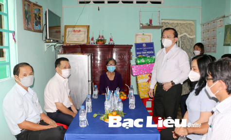 Tổng Công ty Điện lực miền Nam (EVN SPC) tặng 15 căn nhà tình nghĩa cho tỉnh Bạc Liêu