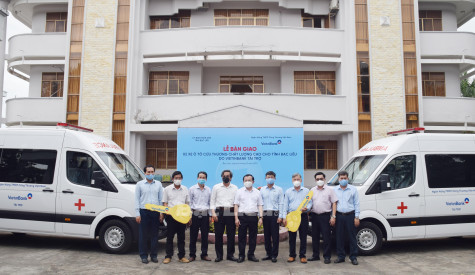 Ngân hàng TMCP Công thương Việt Nam: Hỗ trợ 2 xe cứu thương chất lượng cao cho Bạc Liêu