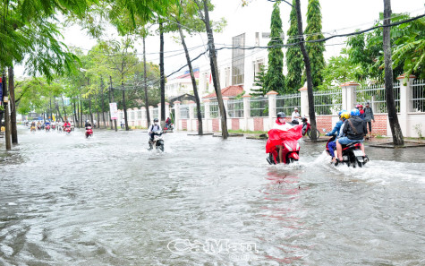 Giảm khai thác nước ngầm, đảm bảo bền vững cho khu vực ĐBSCL