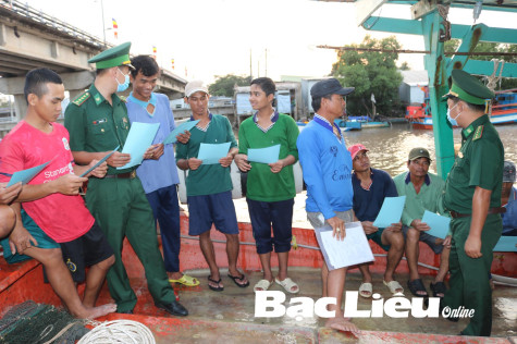 Chống vi phạm về đánh bắt trên biển