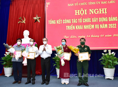 Đổi mới công tác xây dựng Đảng trong tình hình hiện nay