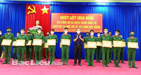 Ấm áp ngày về của quân nhân xuất ngũ