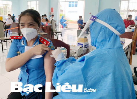 Trung tâm Kiểm soát bệnh tật tỉnh: Triển khai tiêm vắc-xin phòng COVID-19 mũi 3 - đợt 4