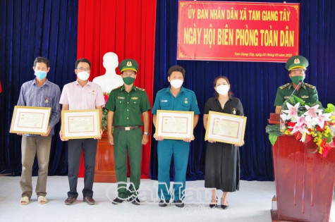 Kỷ niệm 33 năm Ngày Biên phòng toàn dân