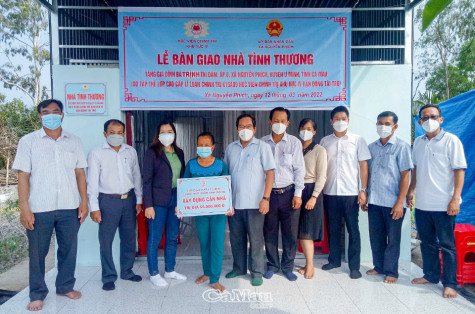 Hỗ trợ nhà ở cho hộ nghèo