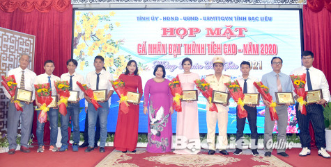 Phát triển nguồn nhân lực: Quyết tâm và hành động thực tiễn