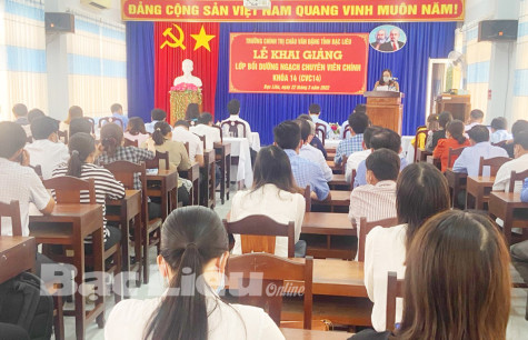Trường Chính trị Châu Văn Đặng: Khai giảng lớp bồi dưỡng ngạch chuyên viên chính khóa 14