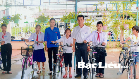 Thương nhau tình... kết nghĩa