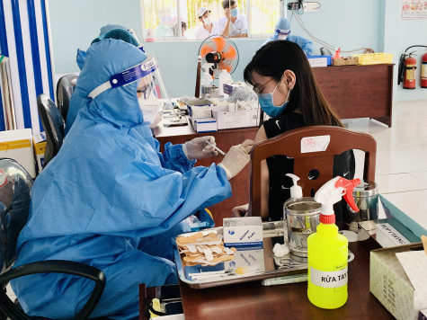 Giảm 44 ca nhiễm mới COVID-19