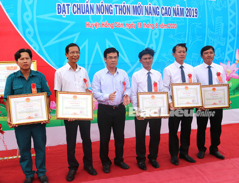 Huyện Hồng Dân: Tập trung lãnh đạo thực hiện tốt công tác xây dựng Đảng