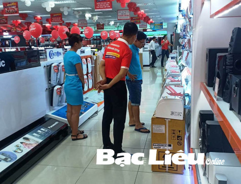 Sức mua các sản phẩm điện lạnh tăng cao mùa nắng nóng
