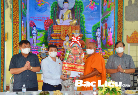 Đoàn công tác Thường trực Hội đồng Dân tộc của Quốc hội: Chúc Tết Chôl-chnăm-thmây 2022 tại Bạc Liêu