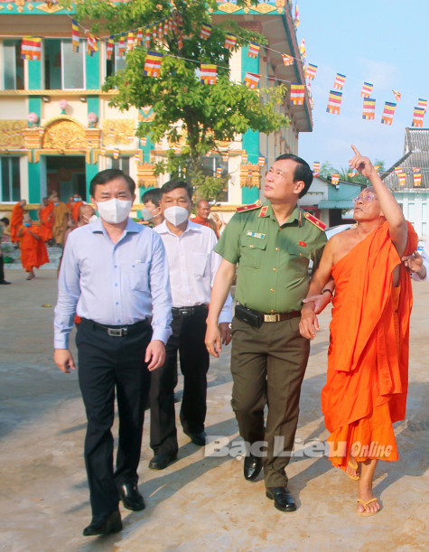 Quan tâm phát triển toàn diện vùng đồng bào dân tộc Khmer