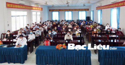 Tuyên truyền, phổ biến pháp luật và trợ giúp pháp lý cho gần 700 cán bộ, công chức cấp xã