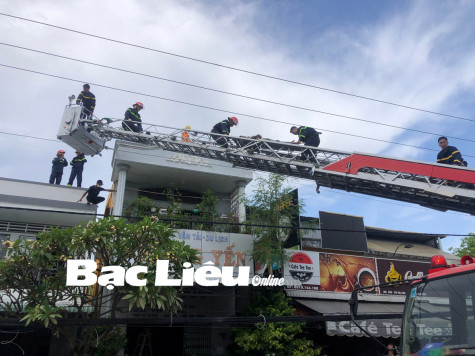 Cảnh báo tai nạn điện do vi phạm hành lang an toàn lưới điện cao áp