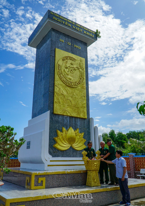 8 phát cạc-bin huyền thoại