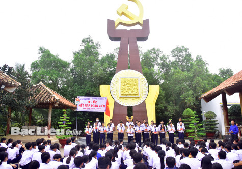 Ấn tượng đẹp ngày vào Đoàn