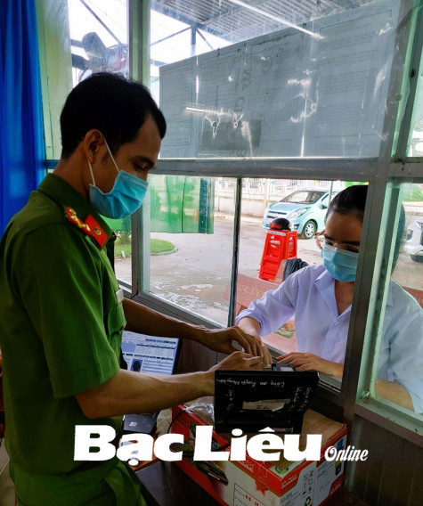 Đẩy nhanh tiến độ cấp tài khoản định danh điện tử cho công dân