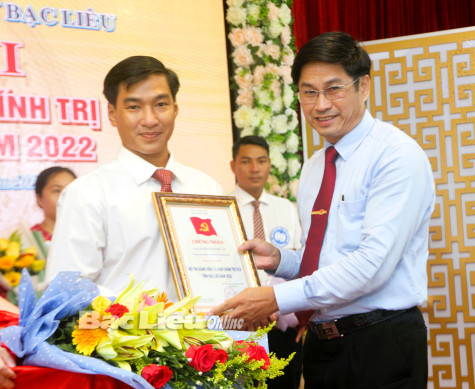Hội thi giảng viên lý luận chính trị giỏi: Thí sinh Phan Thanh Cần đoạt giải Nhất