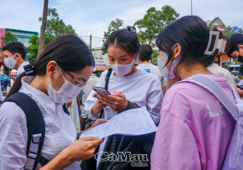 Không để thí sinh nào phải bỏ thi vì khó khăn về kinh tế, đi lại