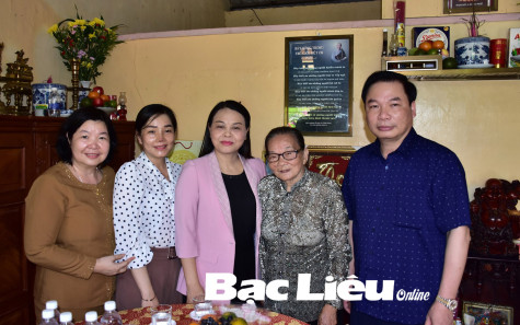 Gìn giữ nếp nhà