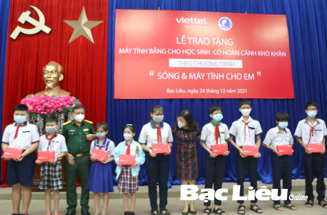 Học sinh, sinh viên khó khăn được vay vốn mua thiết bị phục vụ học tập trực tuyến