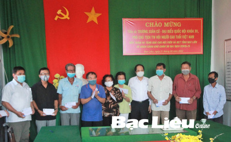 Chăm sóc và phát huy vai trò “cây cao bóng cả”