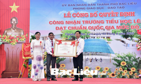 Trường tiểu học Lê Lợi được công nhận đạt chuẩn quốc gia mức độ 2