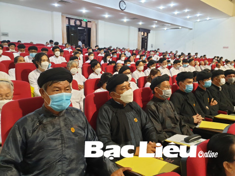 Triển khai, quán triệt nghị quyết của Ban Chấp hành Đảng bộ tỉnh đến 350 nhân sĩ, chức sắc, chức việc các tôn giáo