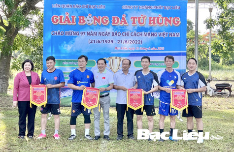 Giải bóng đá tứ hùng chào mừng kỷ niệm 97 năm Ngày Báo chí cách mạng Việt Nam